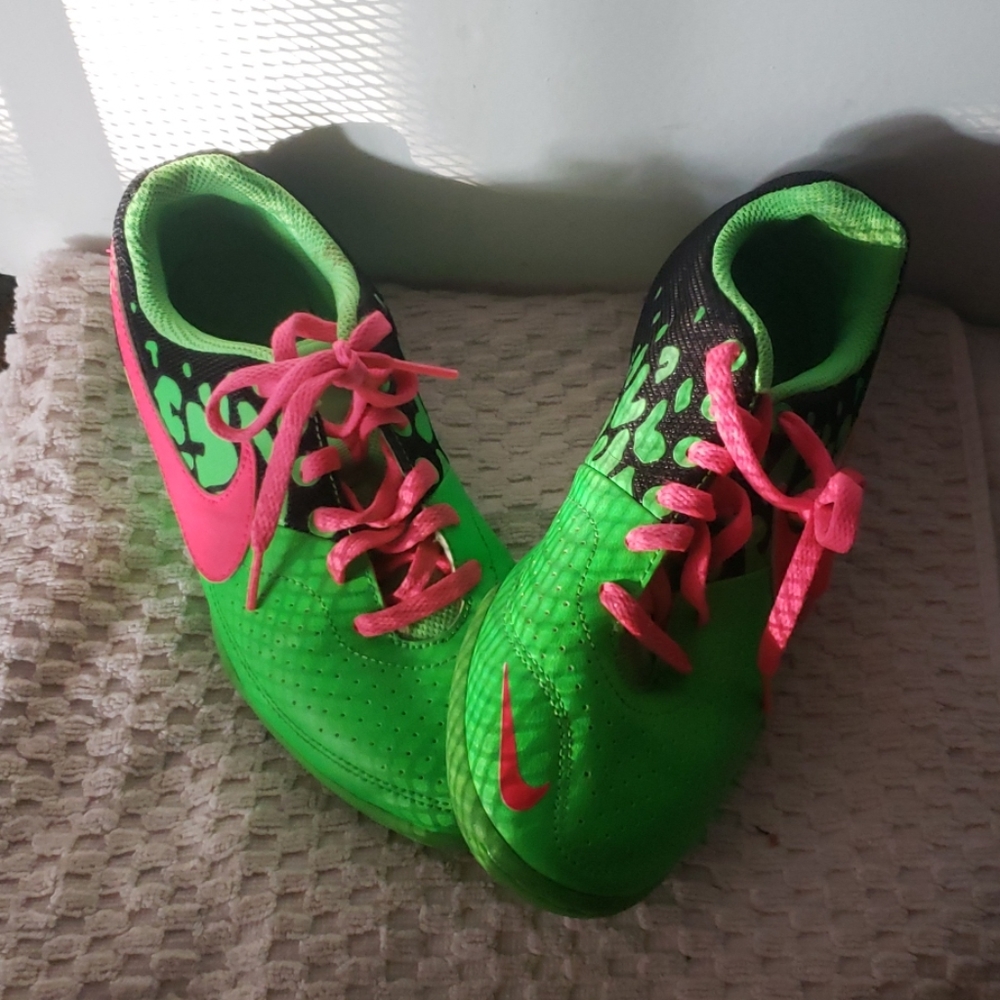 Nike indoor soccer shoes